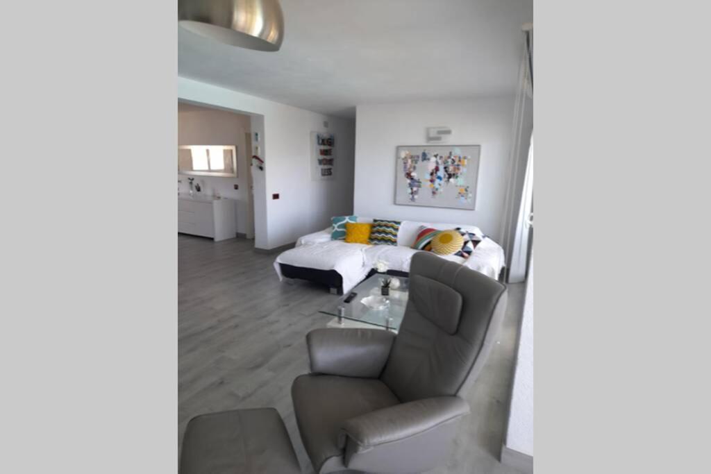 Апартаменты Apartamento Enfrente Del Mar Альтеа Экстерьер фото